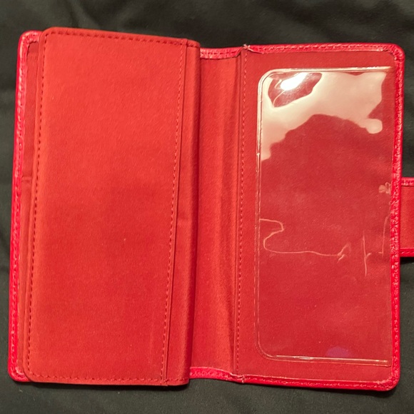 Fossil Heart Wallet and Checkbook Cover - Picture 3 of 4